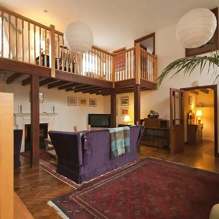Holiday home Rosemaddon *